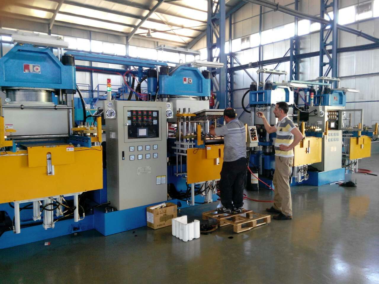 rubber molding machine in customer factory