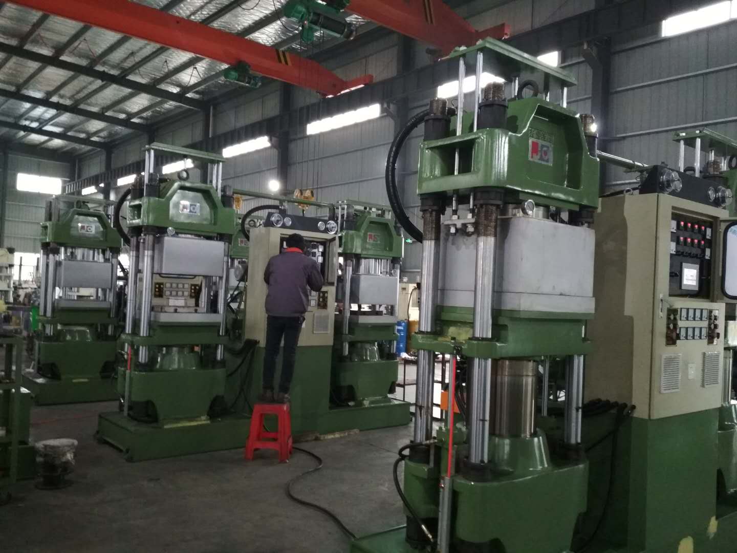 Vacuum Compression Moulding Machine for pharmaceutical butyl rubber stopper